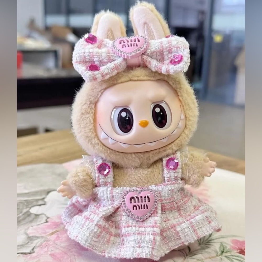 Labubu pink outfit set
